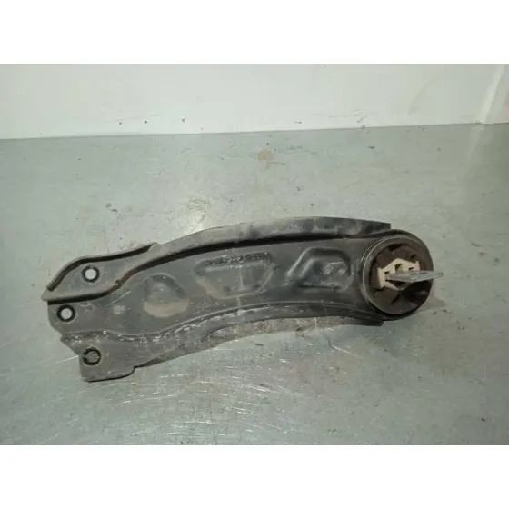 Brazo Suspension Inferior Trasero Derecho para Mercedes-Benz Clase Gla (W156)