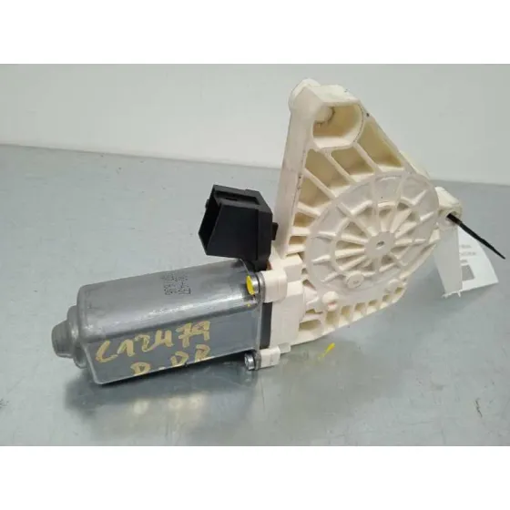 Motor Elevalunas Delantero Derecho para Mercedes-Benz Clase A (W169)