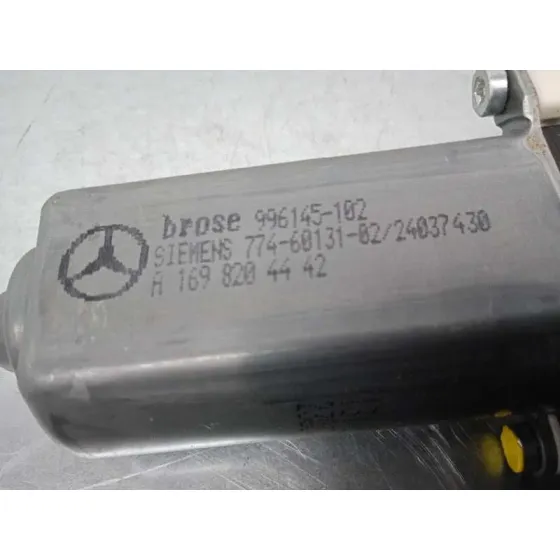Motor Elevalunas Delantero Derecho para Mercedes-Benz Clase A (W169)