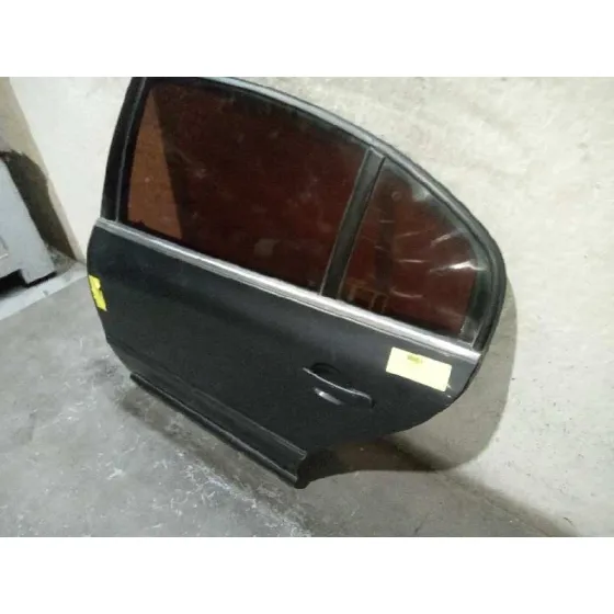 Puerta Trasera Izquierda para Skoda Superb (3U4)