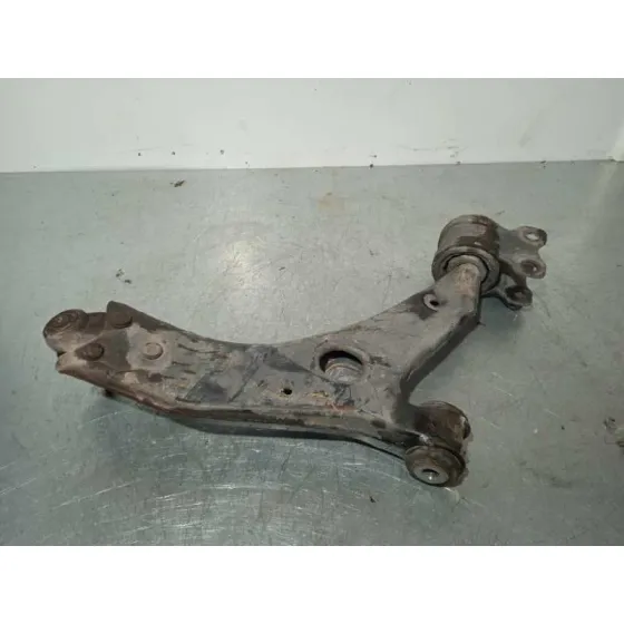 Brazo Suspension Inferior Delantero Izquierdo para Ford Focus Lim. (Cb4)