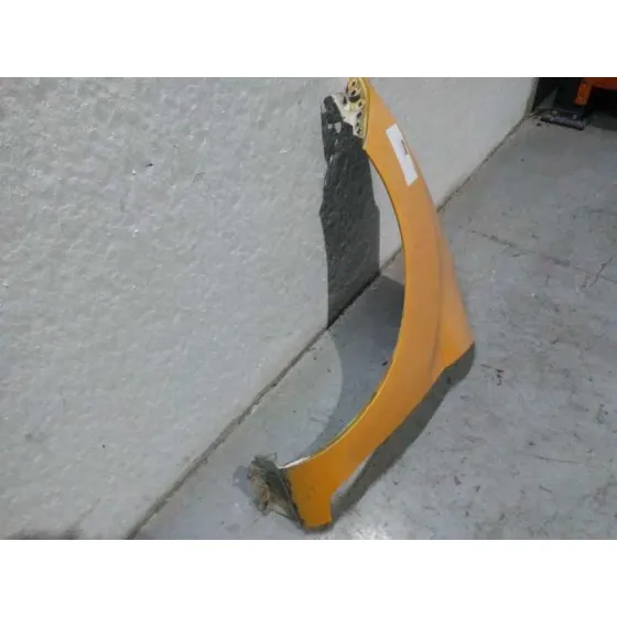 Aleta Delantera Izquierda para Ford Fiesta (Cb1)