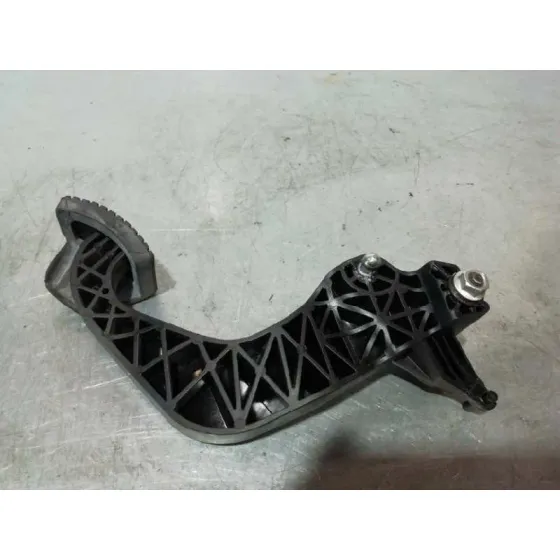 Pedal Embrague para Citroën C4 Lim.