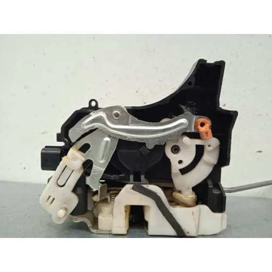Cerradura Puerta Trasera Derecha para Mitsubishi Outlander (Cw0)