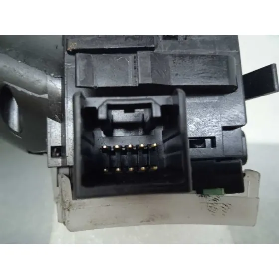 Mando Luces para Mitsubishi Outlander (Cw0)
