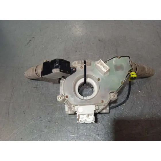 Mando Multifuncion para Nissan Micra (K12E)