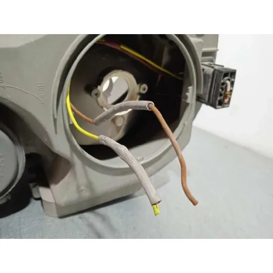 Faro Derecho para Mercedes-Benz Clase E (W210) Familiar