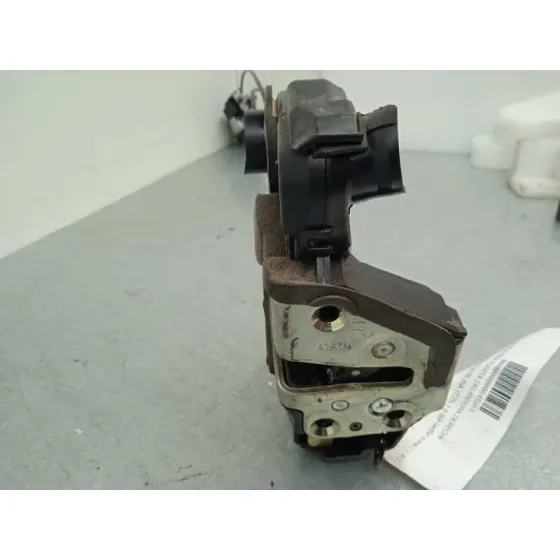 Cerradura Puerta Delantera Derecha para Toyota Avensis Berlina (T25)