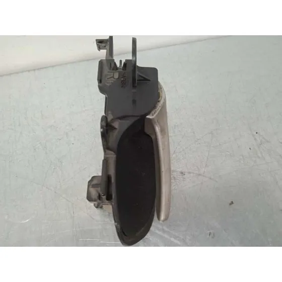 Maneta Interior Trasera Derecha para Toyota Yaris (Ncp1/Nlp1/Scp1)