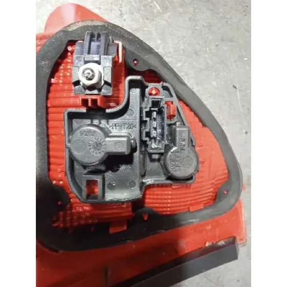 Piloto Trasero Derecho Interior para Seat Exeo Berlina (3R2)