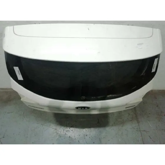 Porton Trasero para Kia Carens ( )