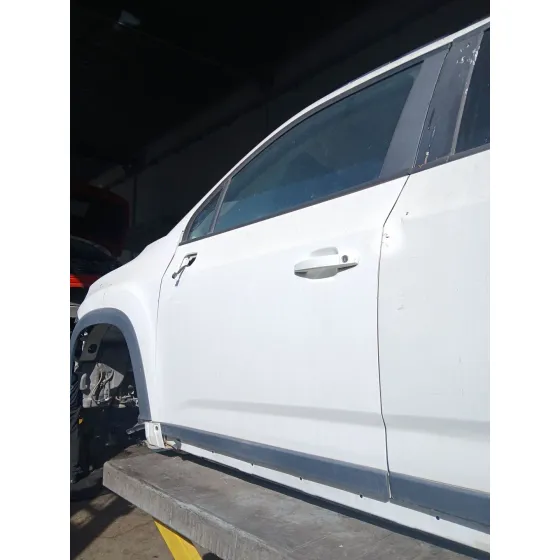 Puerta Delantera Izquierda para Chevrolet Orlando