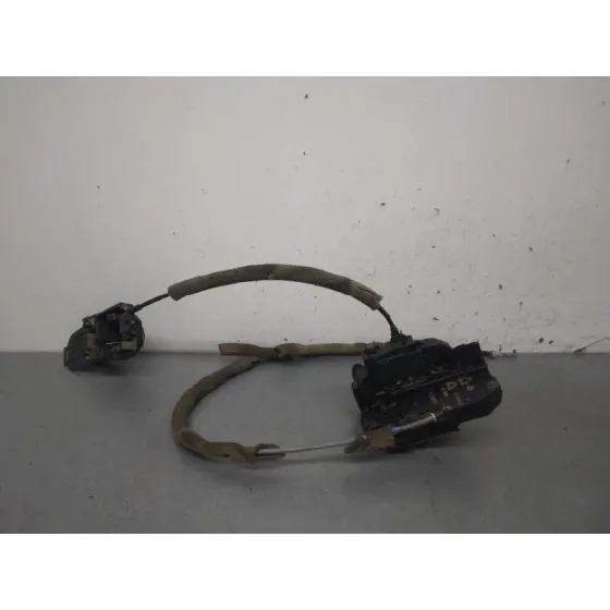 Cerradura Puerta Delantera Derecha para Nissan Nv 200 (M20)