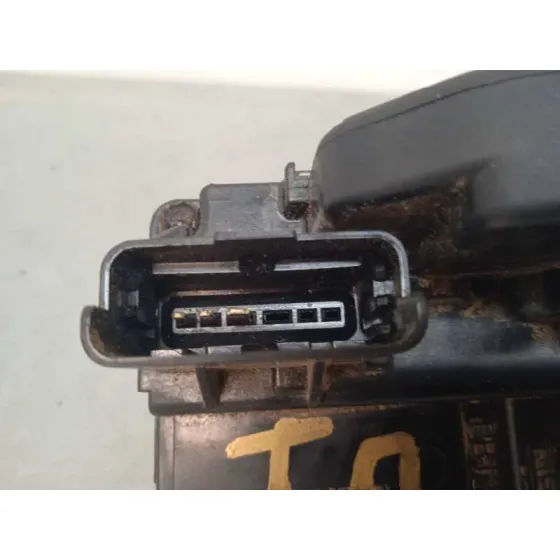 Cerradura Puerta Delantera Izquierda para Nissan Nv 200 (M20)