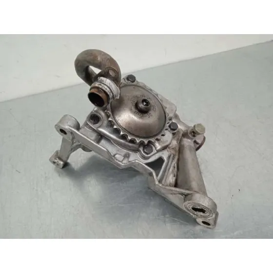 Bomba Aceite para Audi A6 Berlina (4B2)