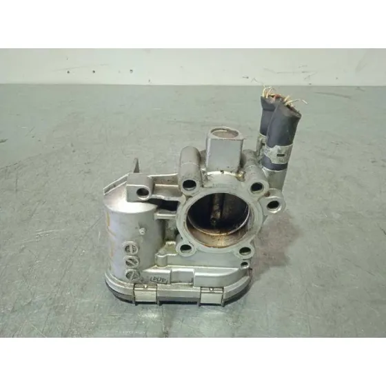 Caja Mariposa para Opel Corsa C