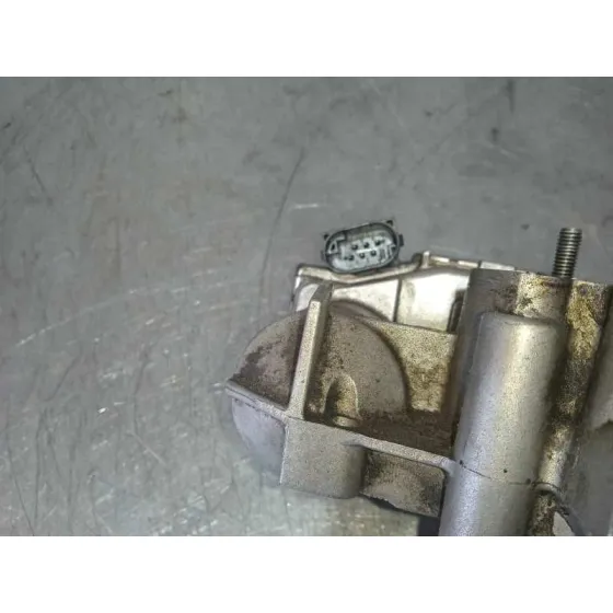 Caja Mariposa para Opel Corsa C