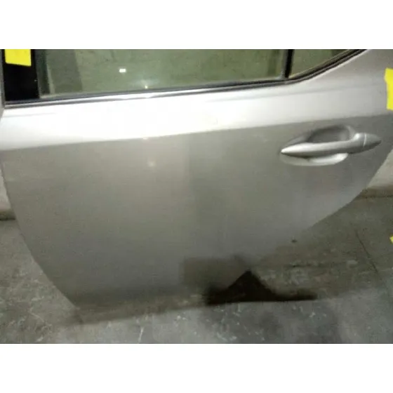 Puerta Trasera Izquierda para Lexus Is200 (Ds2/Is2)