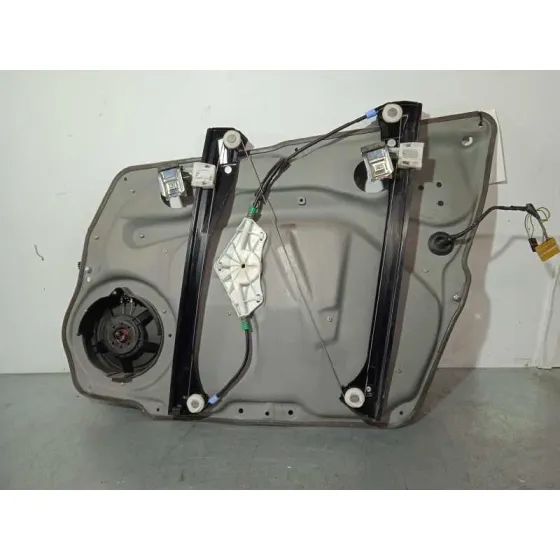 Elevalunas Delantero Izquierdo para Mercedes-Benz Clase B (W245)