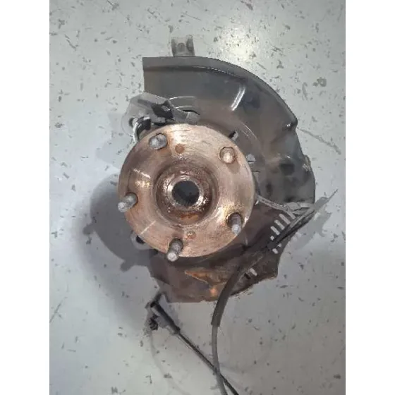 Mangueta Delantera Izquierda para Toyota Auris