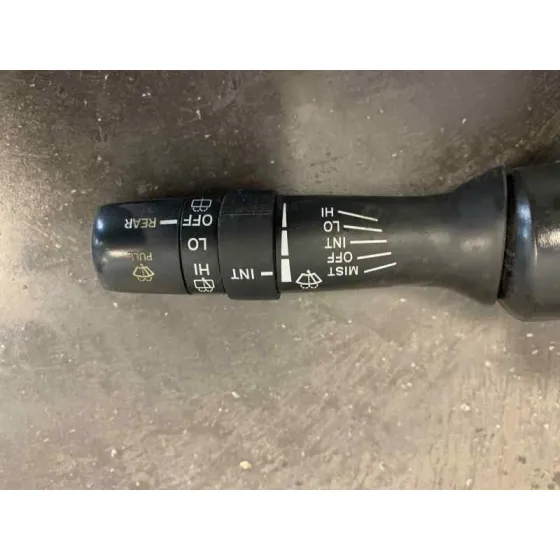 Mando Limpia para Toyota Auris
