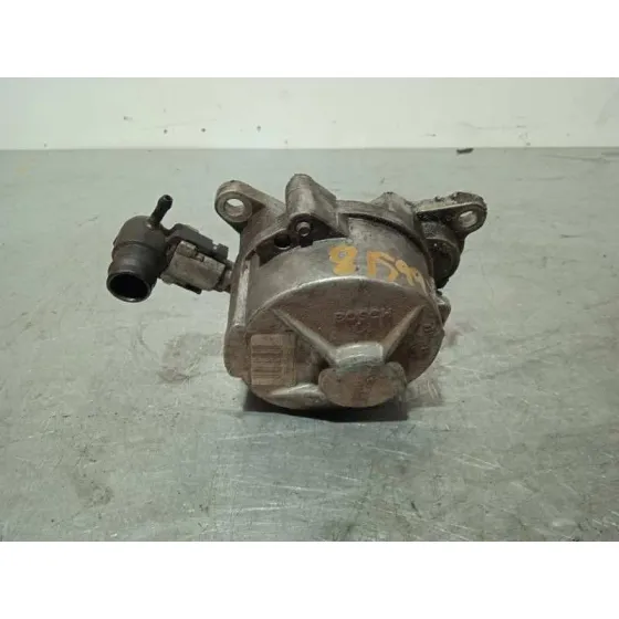 Depresor Freno / Bomba Vacio para Renault Trafic Combi (Ab 4.01)