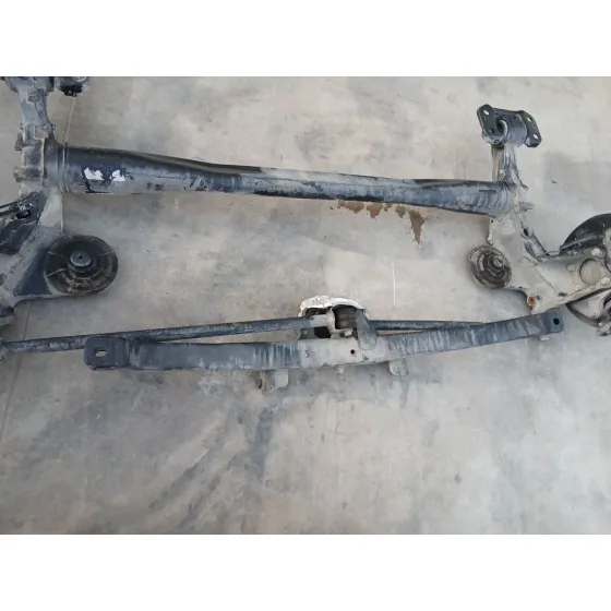 Puente Trasero para Opel Astra J Lim.