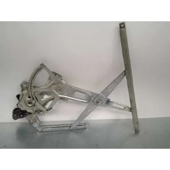 Elevalunas Delantero Derecho para Toyota Urban Cruiser