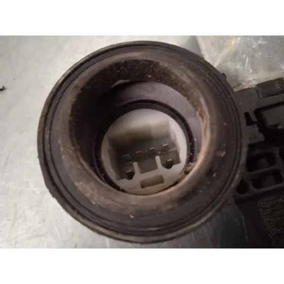 Elevalunas Delantero Derecho para Toyota Urban Cruiser