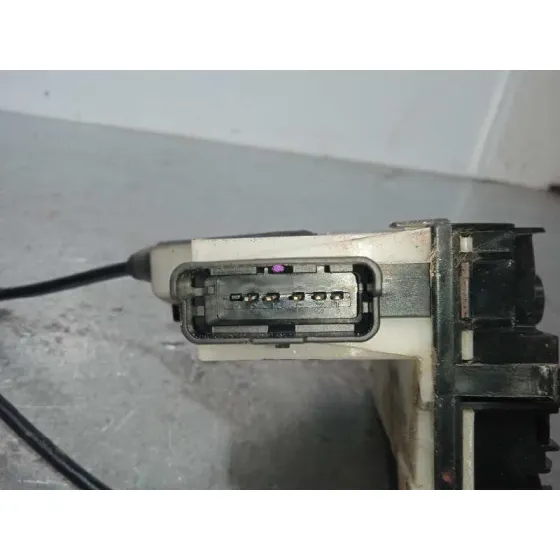 Cerradura Puerta Trasera Derecha para Peugeot 208