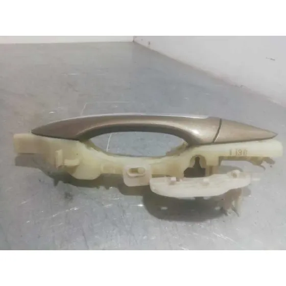 Maneta Exterior Delantera Derecha para Hyundai I40 Cw