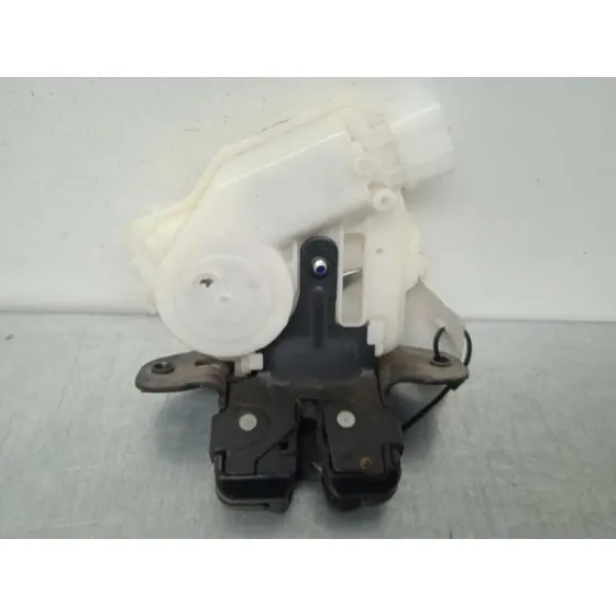 Cerradura Maletero / Porton para Toyota Auris