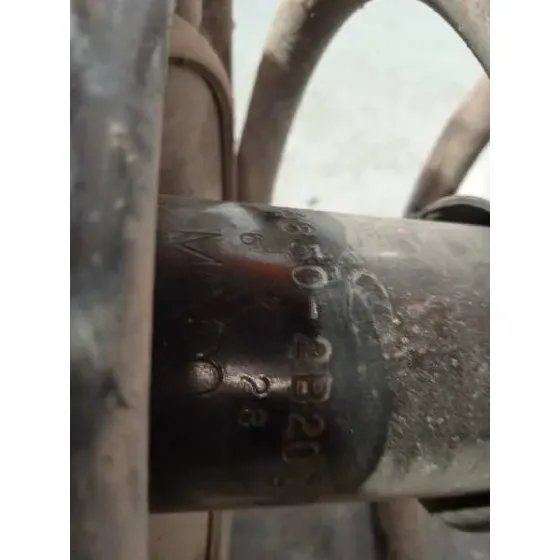 Amortiguador Delantero Izquierdo para Hyundai Santa Fe (Bm)