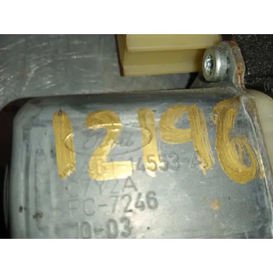 Motor Elevalunas Delantero Derecho para Ford Fiesta (Cb1)