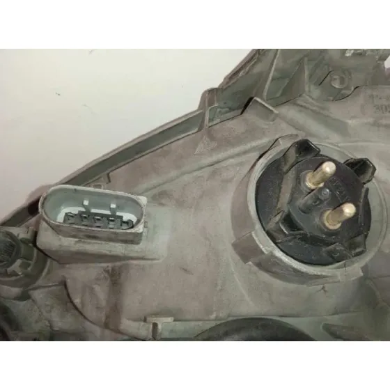 Faro Derecho para Mercedes-Benz Clase A (W168)