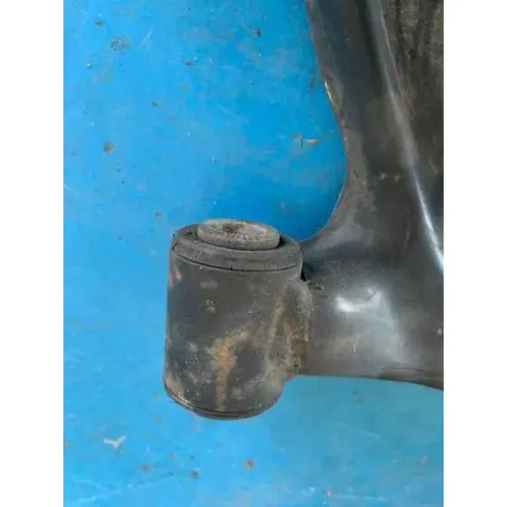 Brazo Suspension Inferior Delantero Izquierdo para Toyota Yaris
