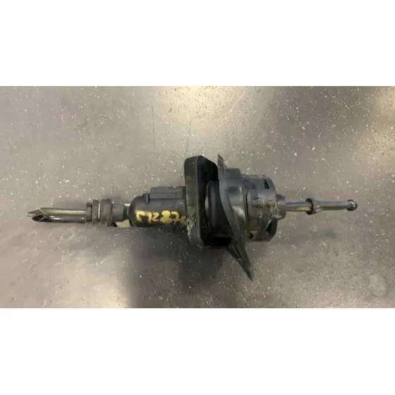Bombin Embrague para Ford Focus Berlina (Cap)