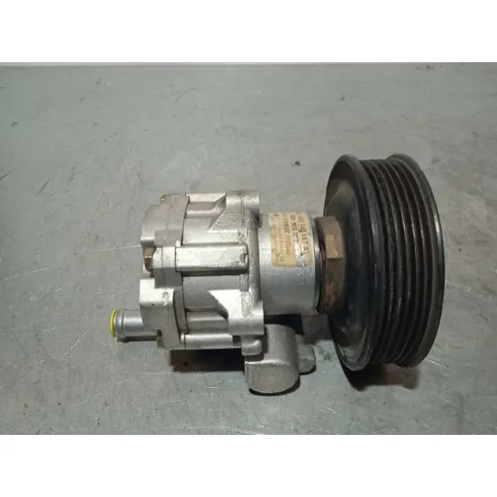 Bomba Direccion para Volkswagen Polo Berlina (6N2)