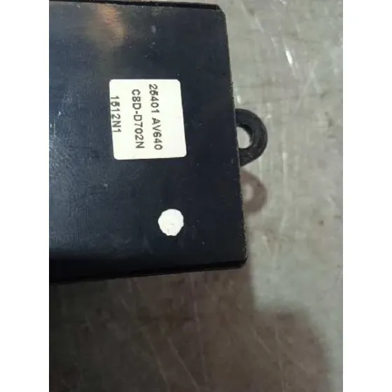 Mando Elevalunas Delantero Izquierdo para Nissan Primera Berlina (P12)