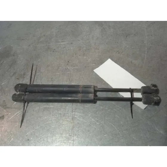 Amortiguadores Maletero / Porton para Nissan Primera Berlina (P12)