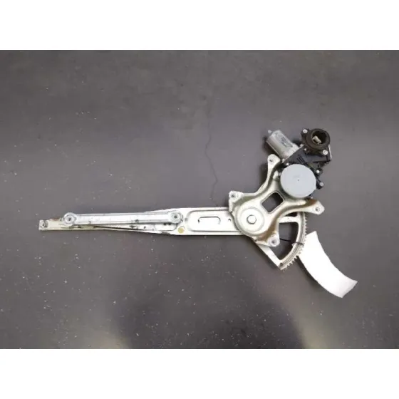 Elevalunas Delantero Izquierdo para Toyota Rav 4 (A3)