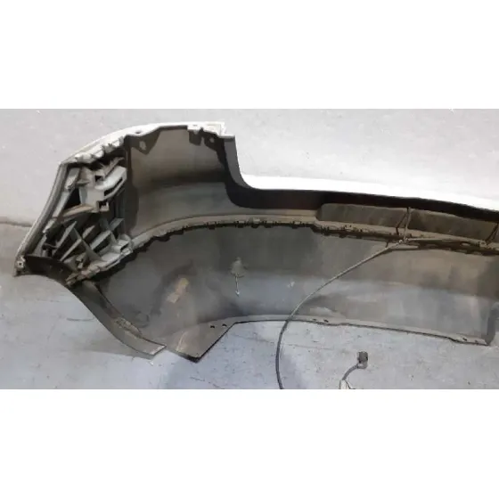 Paragolpes Trasero para Volkswagen Golf V Berlina (1K1)
