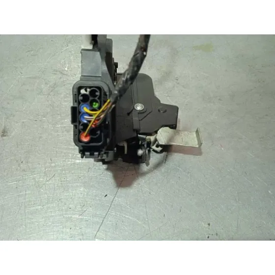 Cerradura Puerta Trasera Izquierda para Ford Focus Turnier (Cb4)
