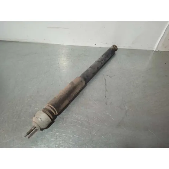 Amortiguador Trasero Derecho para Nissan Juke (F15)