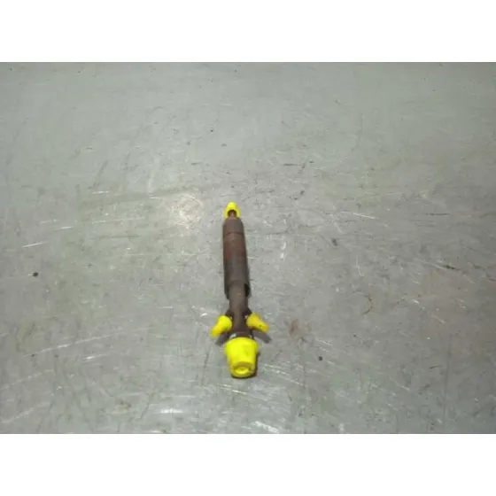 Inyector para Ford Focus Berlina (Cak)