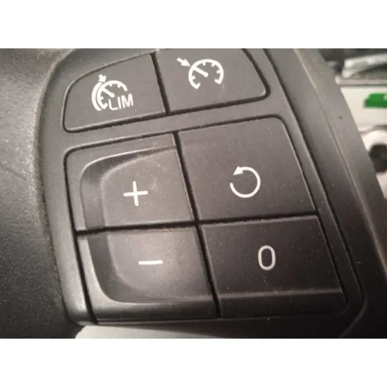 Volante para Volvo V40