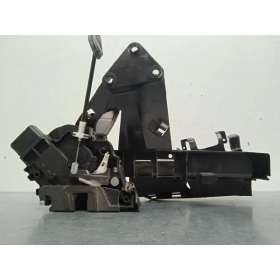 Cerradura Puerta Delantera Derecha para Ford Focus Lim. (Cb4)