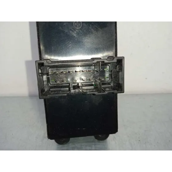 Mando Elevalunas Delantero Izquierdo para Nissan Primera Berlina (P12)