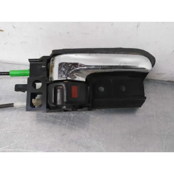 Cerradura Puerta Delantera Derecha para Toyota Corolla (E12)
