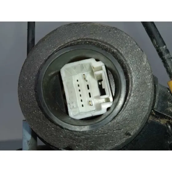 Cerradura Puerta Trasera Derecha para Toyota Corolla (E12)